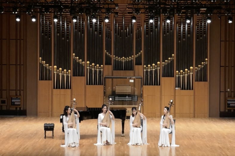 琵琶重奏曲《冬&mdash;&mdash;一場飄然而至的小雪》